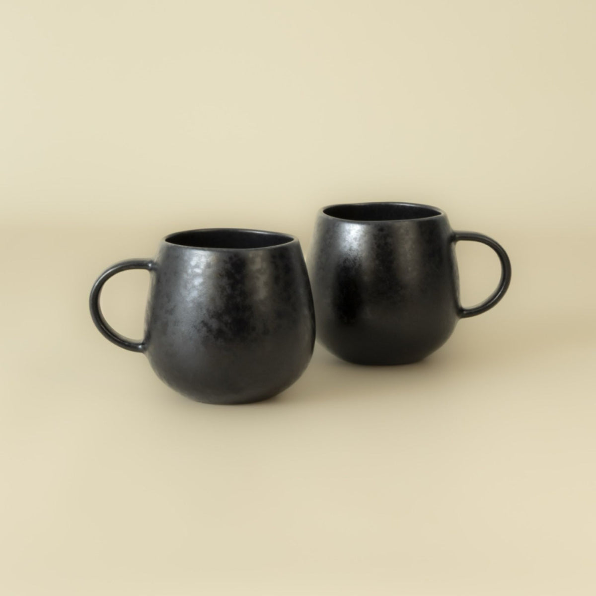 Keramik Kaffeetasse Black Stone groß Schwarz I Handgemachte Steingut Tasse 400 ml